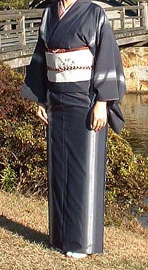 縞柄の十日町紬に名古屋帯