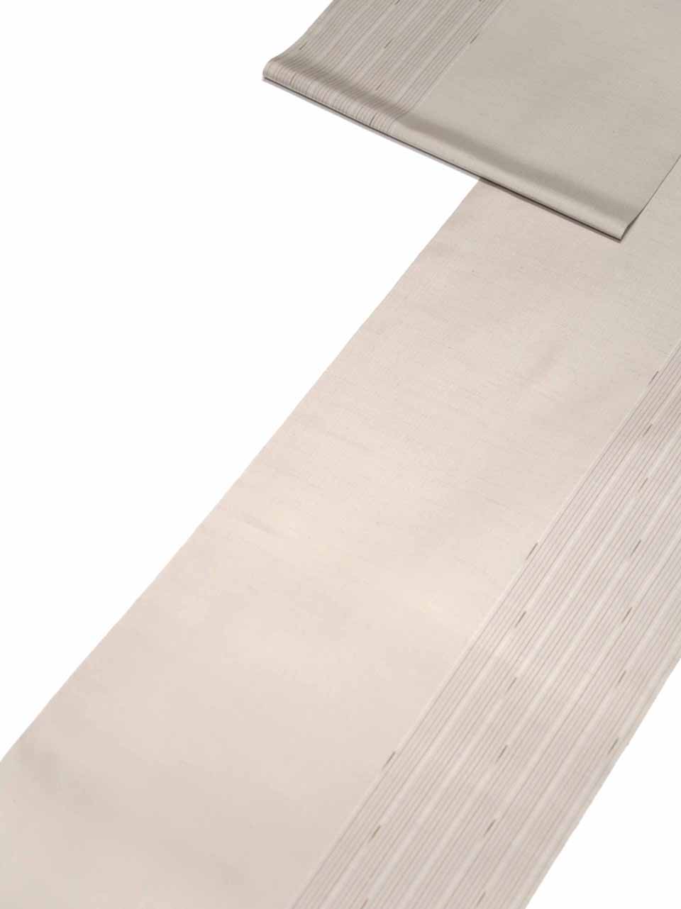 紬（十日町紬：蕎麦切色：大名縞）