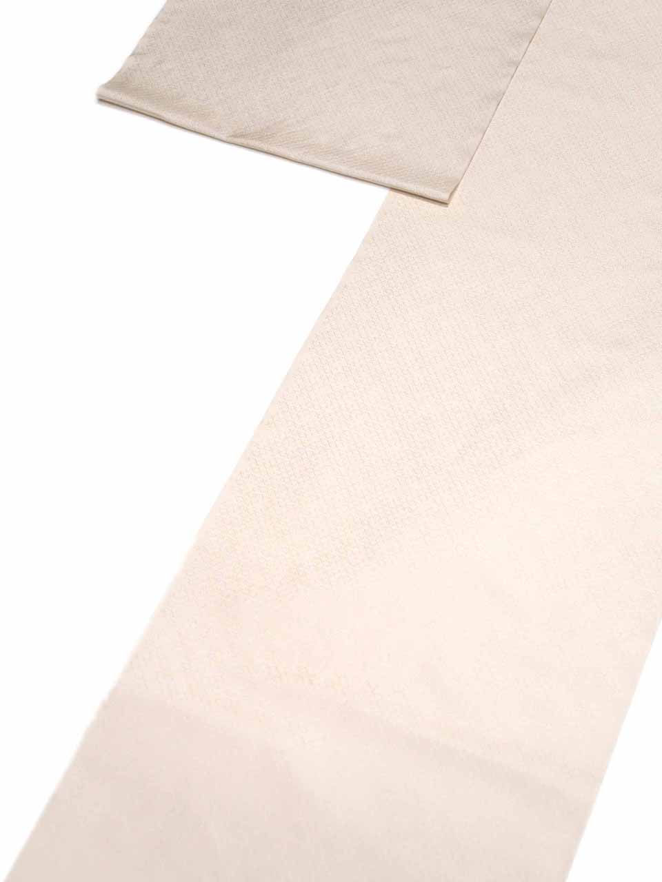 大島花織（本場大島：薄香：花織文様）