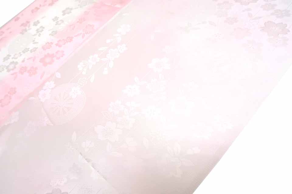 振袖用長襦袢（京友禅：桃色暈し：枝垂桜源氏車暈し）