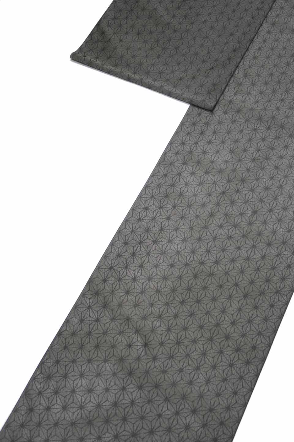 夏御召（西陣織無地お召し：銀鼠：麻の葉）