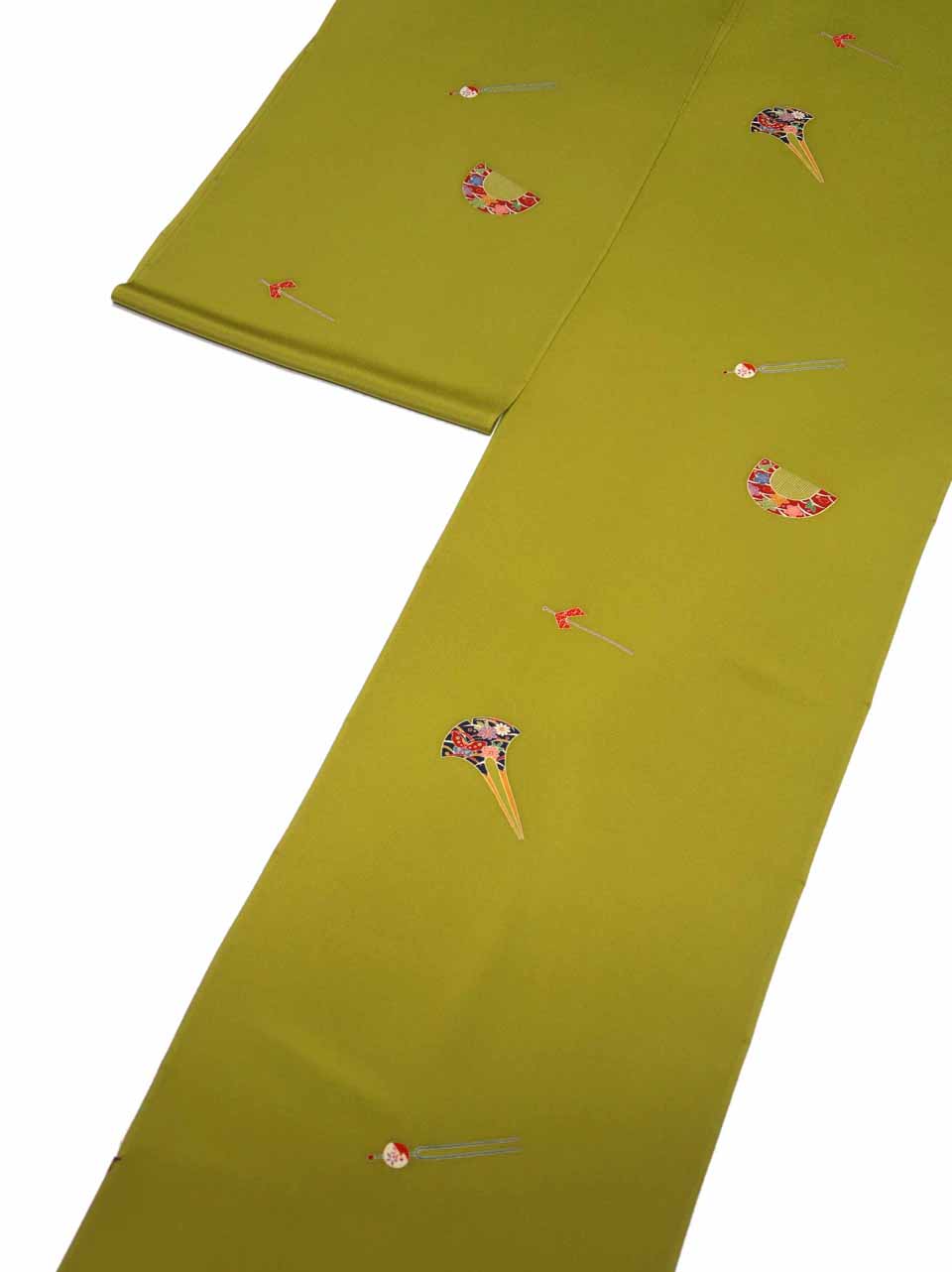 ジュニア小紋（京友禅：藤黄（とうおう：わずかに赤味の冴えた黄色）：簪（かんざし））