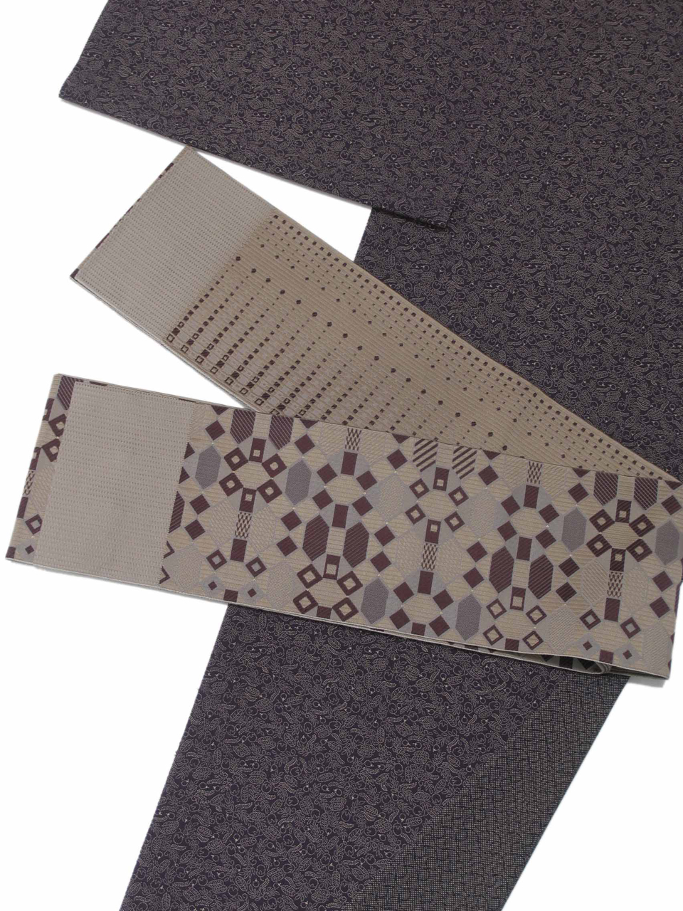 北斎小紋（両面染め：小紫（こむらさき：濃い紫）：葛飾北斎：一藤二鷹三茄と流万字）