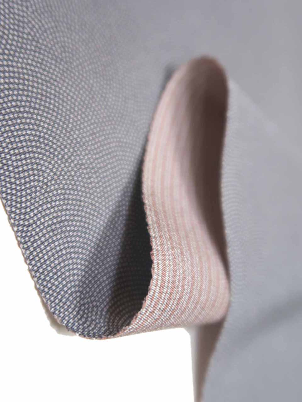 江戸小紋（両面染め。正絹Washable：銀鼠と薄赤茶：鮫と子持ち縞）