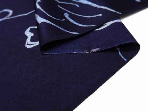 紋意匠縮緬（絹100% 38.5cm×13.0m）の拡大図