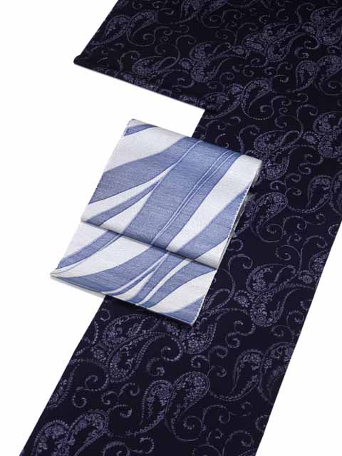 松毬更紗をきもの衿コートにしたイメージ