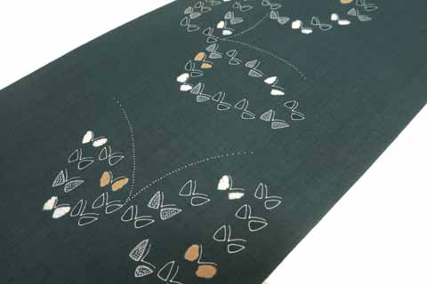 夏結城付下の拡大図